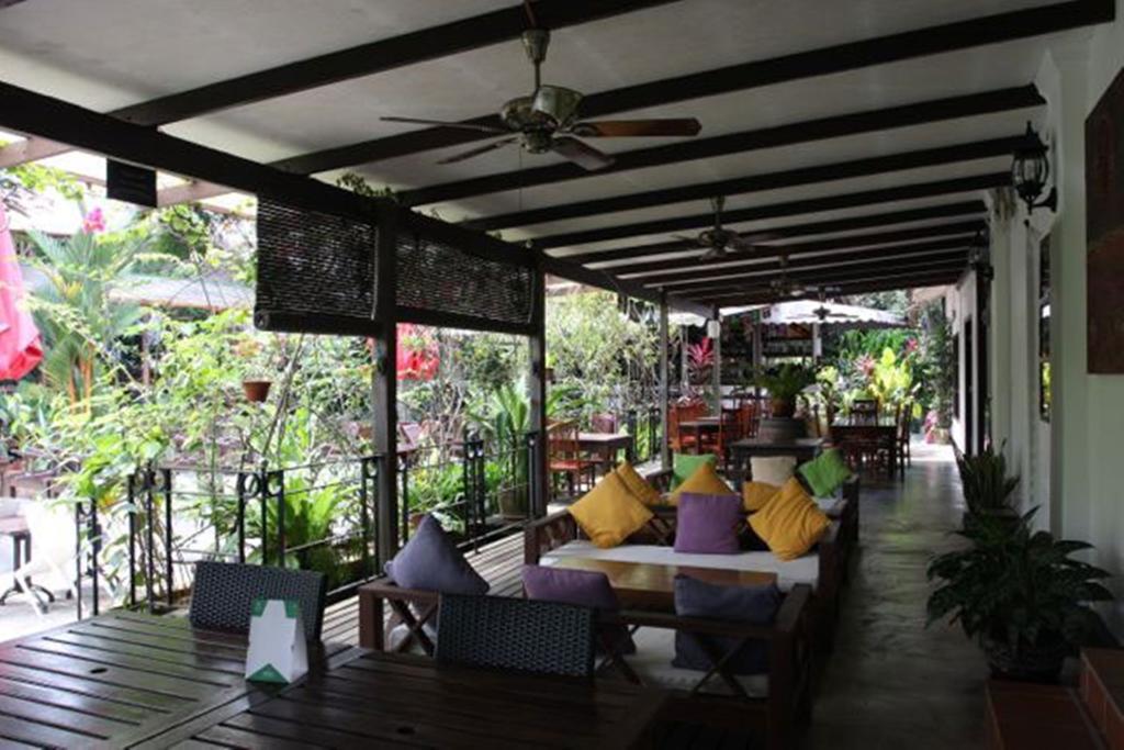 Basaga Holiday Residences Kuching Extérieur photo