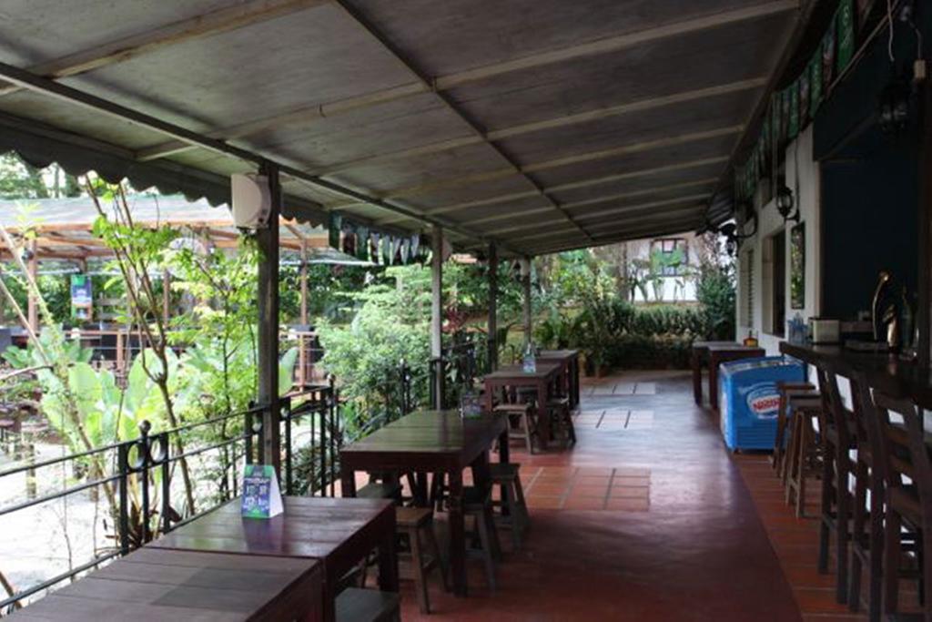 Basaga Holiday Residences Kuching Extérieur photo