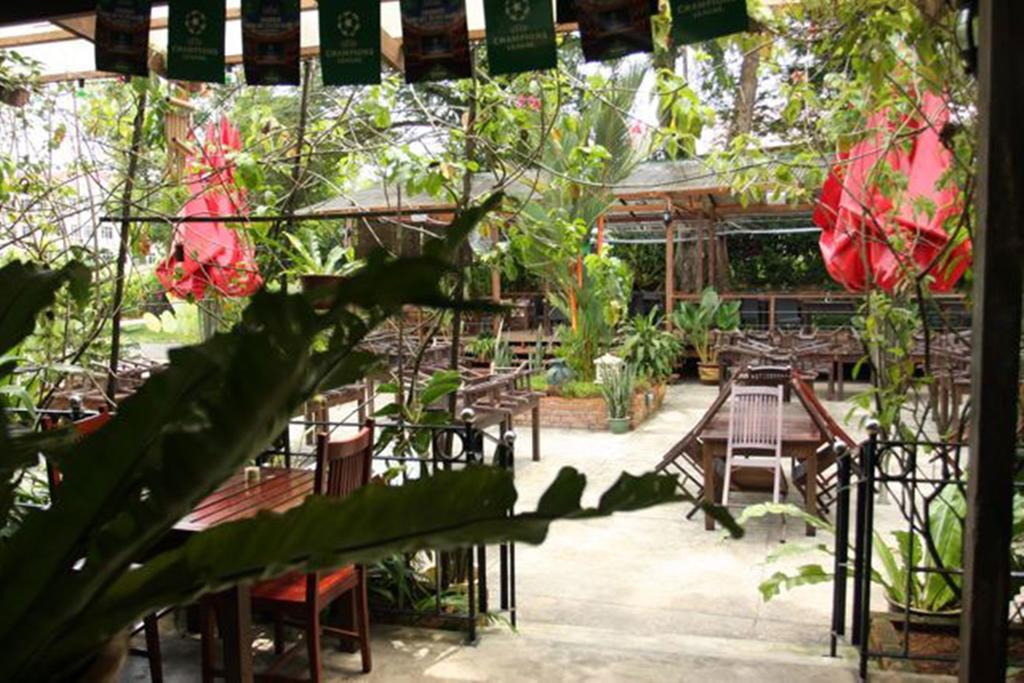 Basaga Holiday Residences Kuching Extérieur photo